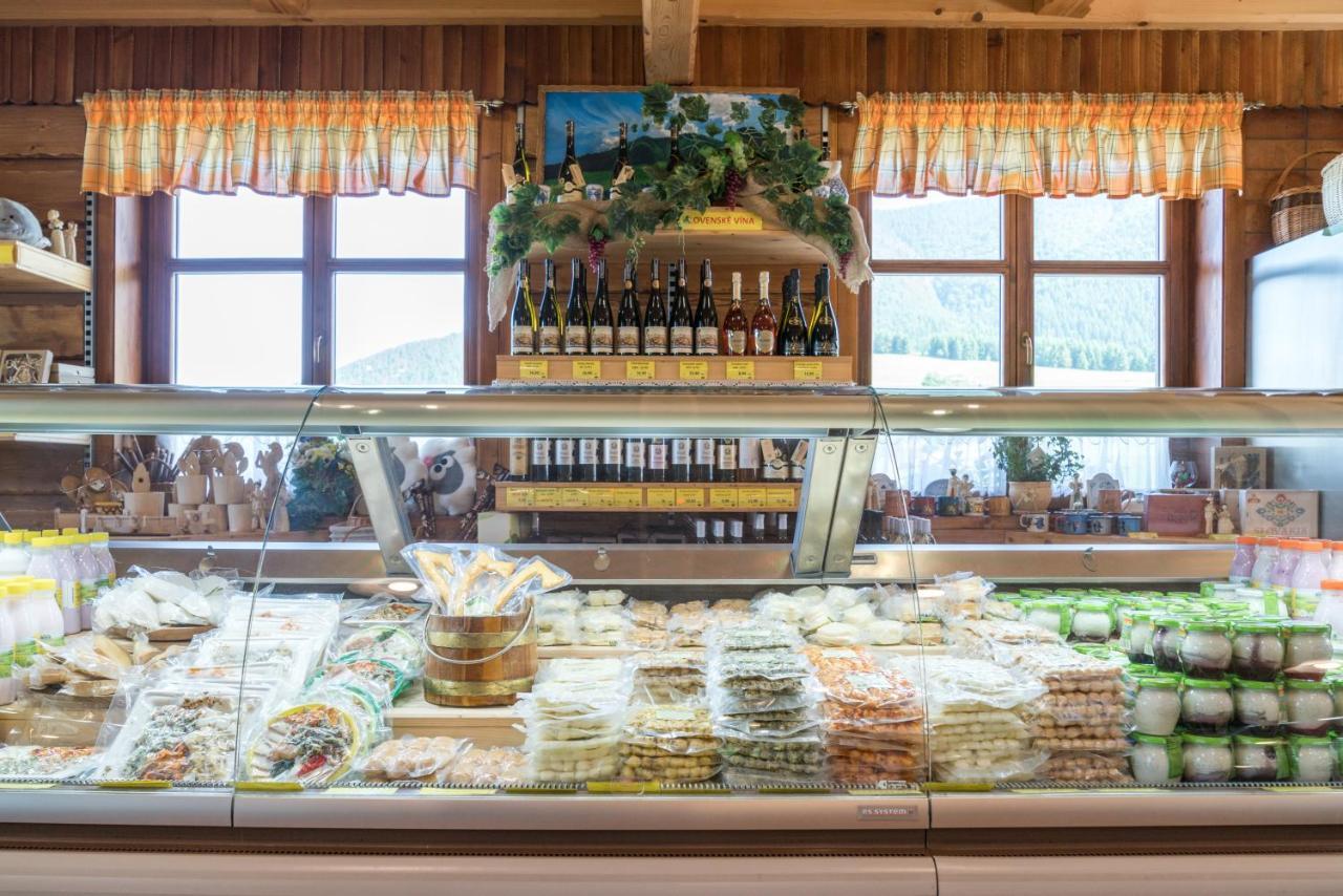 Salas Syrex Zazriva Bagian luar foto